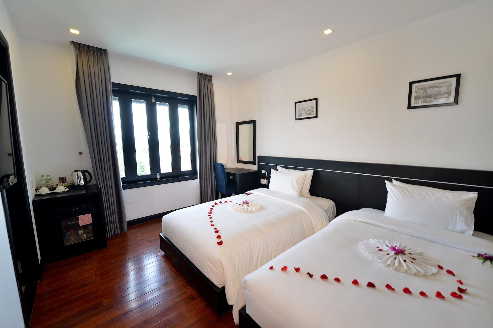 Nostalgia Hotel And Spa Hoi An Dış mekan fotoğraf