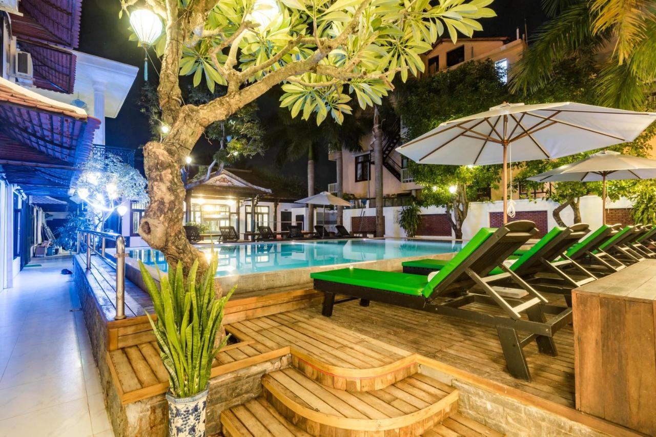 Nostalgia Hotel And Spa Hoi An Dış mekan fotoğraf