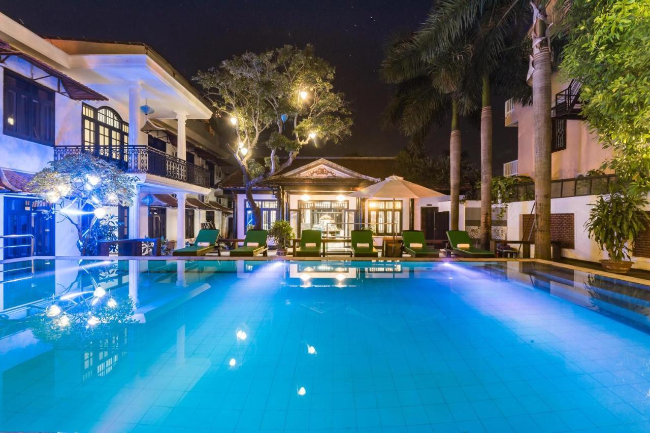Nostalgia Hotel And Spa Hoi An Dış mekan fotoğraf